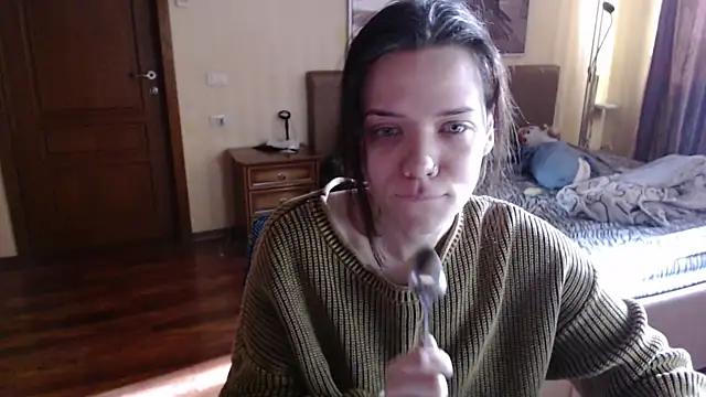 enchanting chloe online show from 11/20/25, 08:47