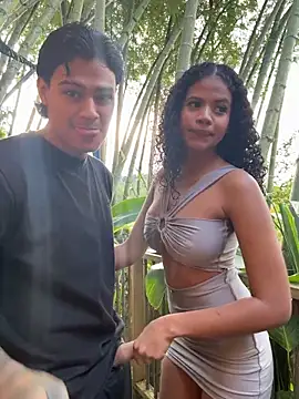 Snapshot of Rose-andres chatting on 02/02/26, 09:46 Rose-andres online show from 02/02/26, 09:46