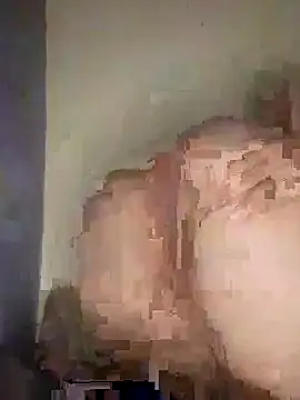 yaraa49 online show from 10/13/25, 04:07