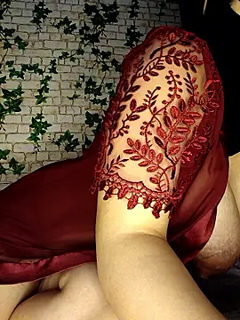 yaraa49 online show from 04/08/26, 05:51