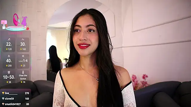 Snapshot of charlotterusso chatting on 05/12/26, 12:57 charlotterusso online show from 05/12/26, 12:57