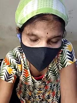 Snapshot of ranisanthutelugu chatting on 09/25/25, 03:54 ranisanthutelugu online show from 09/25/25, 03:54