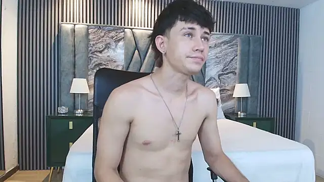 Michael blue online show from 02/11/26, 07:41