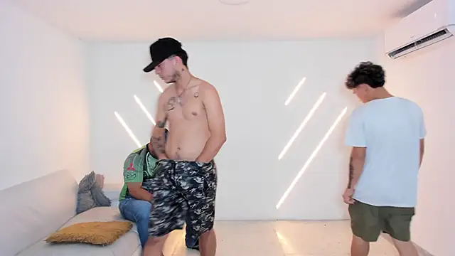 brutal sex room2k online show from 09/22/25, 12:29