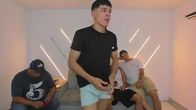 brutal sex room2k online show from 12/18/25, 12:44