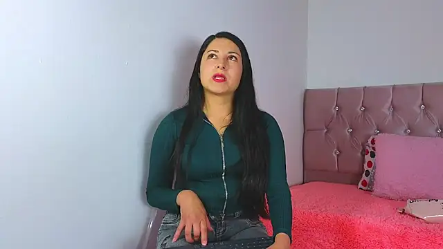 cuteeimy online show from 09/18/25, 07:27