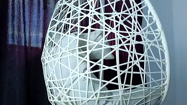 cuteeimy online show from 09/25/25, 07:17