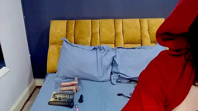 KendraaSimons online show from 10/10/25, 08:08