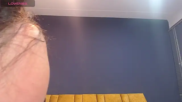 KendraaSimons online show from 12/16/25, 08:47