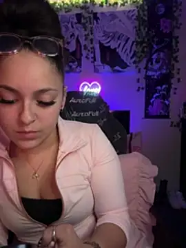 babykalirose online show from 07/01/26, 12:45