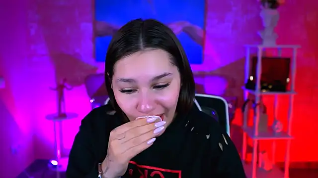 KimClarks  online show from 02/22/26, 03:07