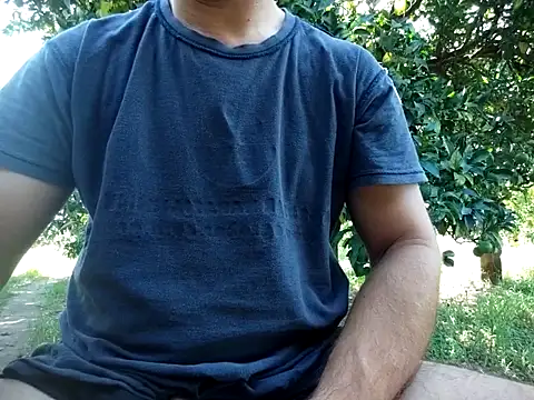 Snapshot of stefanoss321 chatting on 09/15/25, 08:14 stefanoss321 online show from 09/15/25, 08:14