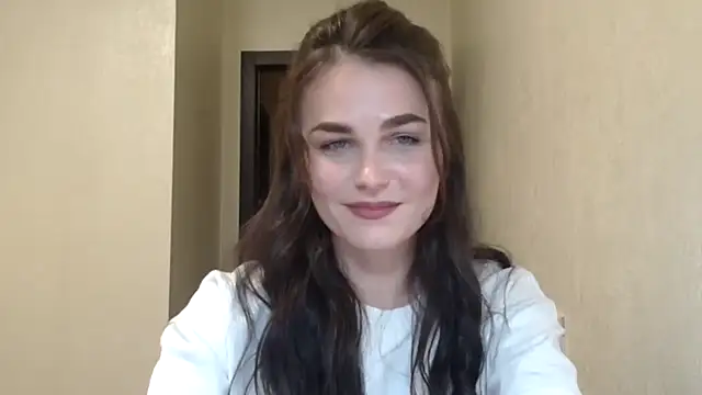 Silviaa a online show from 03/22/26, 09:07