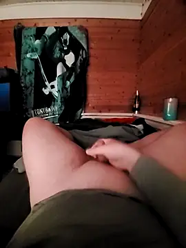 Snapshot of TheSexyCaveman chatting on 04/29/26, 05:33 TheSexyCaveman online show from 04/29/26, 05:33