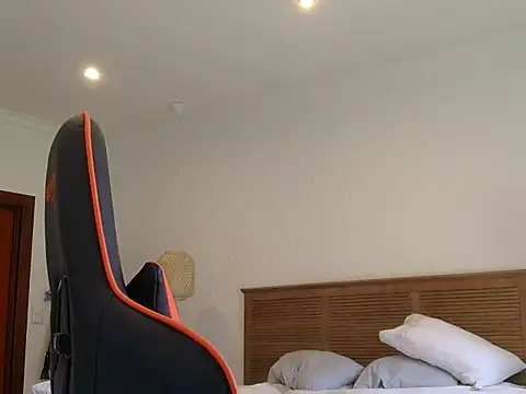 TroyDieselXXX online show from 04/01/26, 07:20