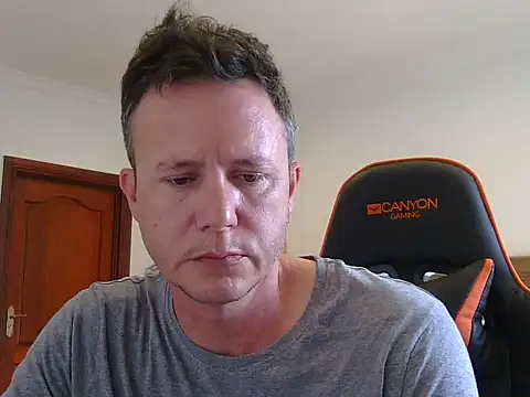 TroyDieselXXX online show from 04/17/26, 05:54