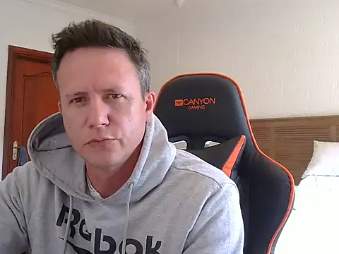 TroyDieselXXX online show from 06/01/26, 07:32