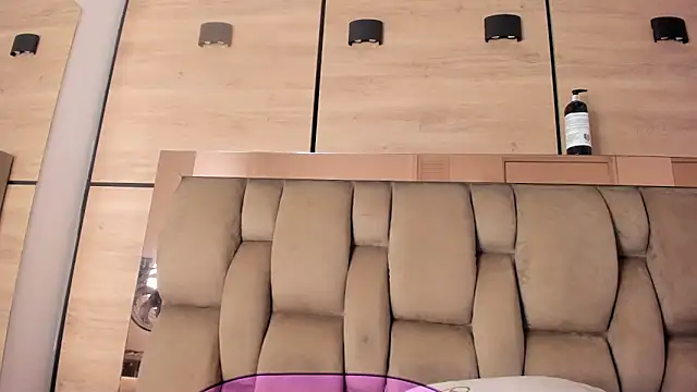 karol lewiss online show from 03/03/26, 12:44