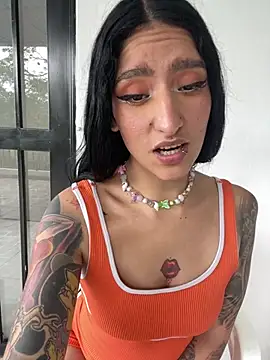 Scaarlettfox online show from 02/19/26, 06:37