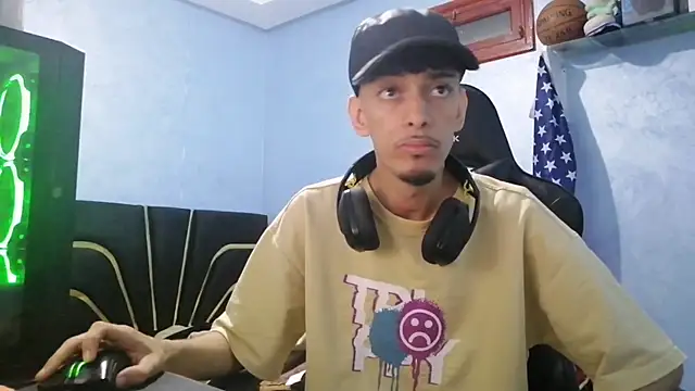 Dark DesireX online show from 11/22/25, 10:31