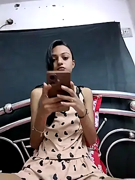 Your-Kitkat online show from 10/08/25, 11:41