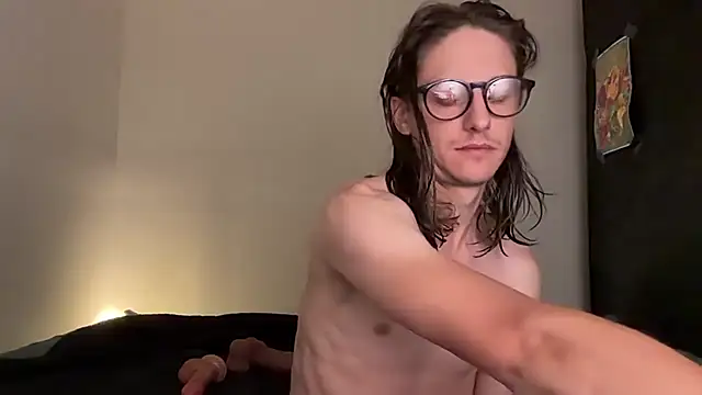 Snapshot of longdickelijah chatting on 06/30/26, 02:12 longdickelijah online show from 06/30/26, 02:12