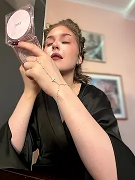 KellyKeler online show from 01/16/26, 10:19