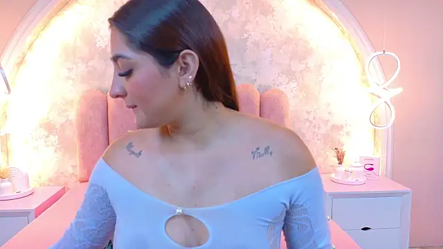 JasmineRhodes online show from 01/12/26, 01:05