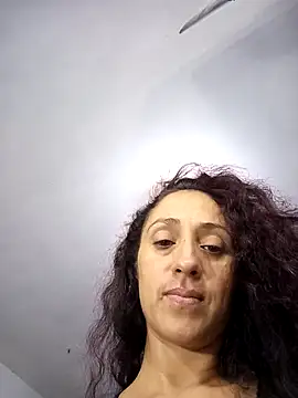 KimScarleth online show from 10/04/25, 05:49