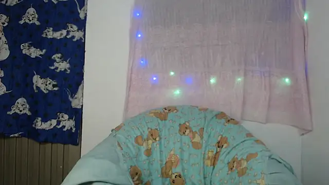 Snapshot of Zafira_Mayeers chatting on 09/21/25, 04:47 Zafira Mayeers online show from 09/21/25, 04:47