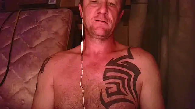 Snapshot of Yournaughty chatting on 05/18/26, 05:02 Yournaughty online show from 05/18/26, 05:02