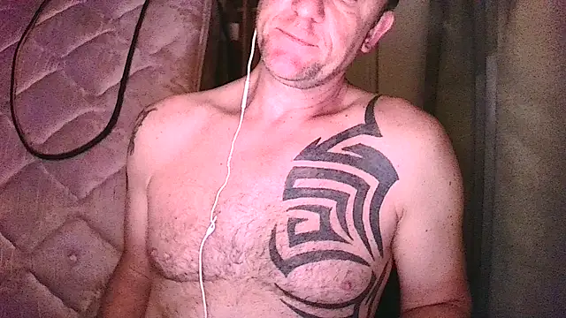 Snapshot of Yournaughty chatting on 06/06/26, 04:39 Yournaughty online show from 06/06/26, 04:39