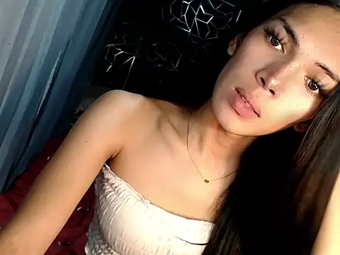 ladyhotcuming online show from 09/15/25, 02:11