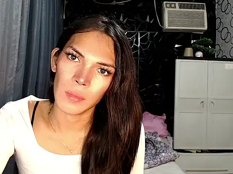 ladyhotcuming online show from 06/29/26, 12:38