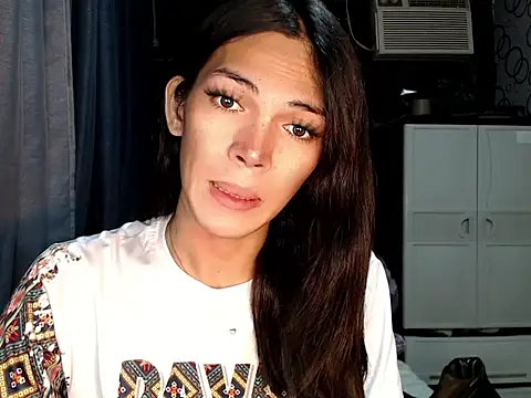 ladyhotcuming online show from 07/14/26, 06:46