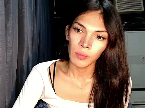 ladyhotcuming online show from 07/25/26, 07:39