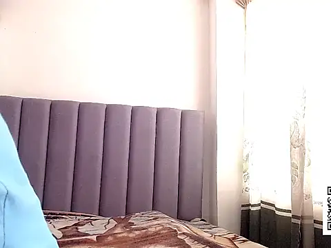 saara johnson496 online show from 01/13/26, 02:22