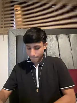 cody fox10 online show from 11/07/25, 07:47