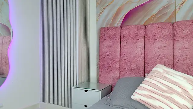 emmacurvy online show from 02/17/26, 03:03