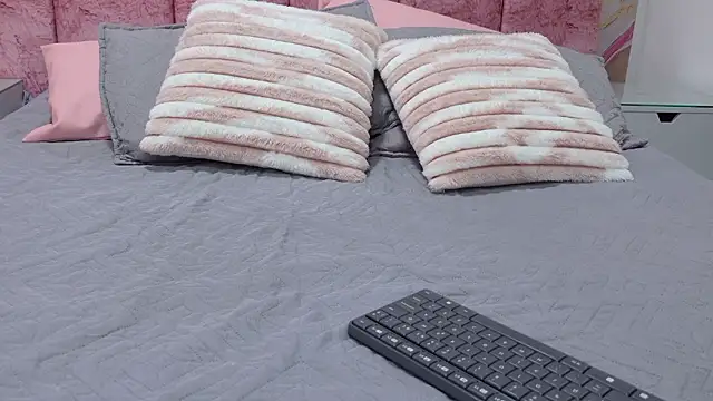 emmacurvy online show from 03/26/26, 03:12