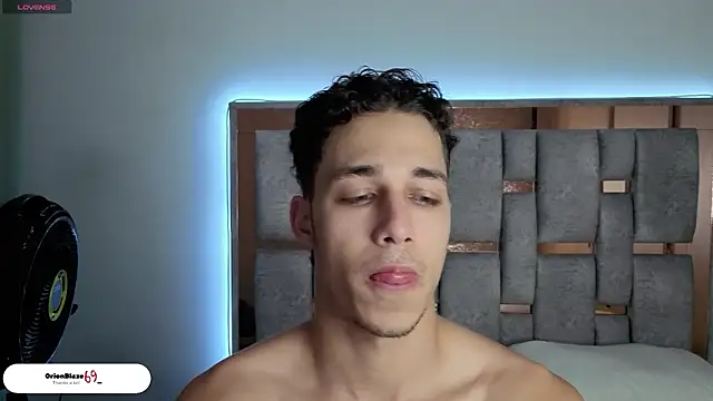 orionblaze69  online show from 03/25/26, 01:55