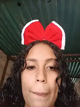 Snapshot of Fernanda30 chatting on 06/18/26, 03:27 Fernanda30 online show from 06/18/26, 03:27