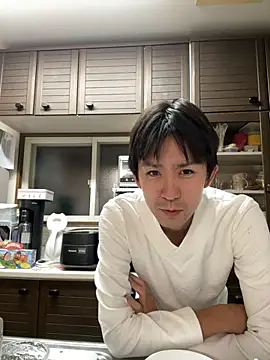 Snapshot of yuma0815 chatting on 09/22/25, 01:46 yuma0815 online show from 09/22/25, 01:46