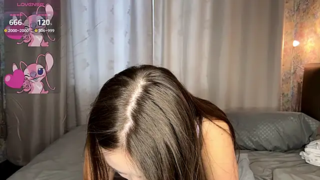 LoraDavi online show from 02/20/26, 06:26