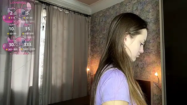 LoraDavi online show from 04/19/26, 06:13