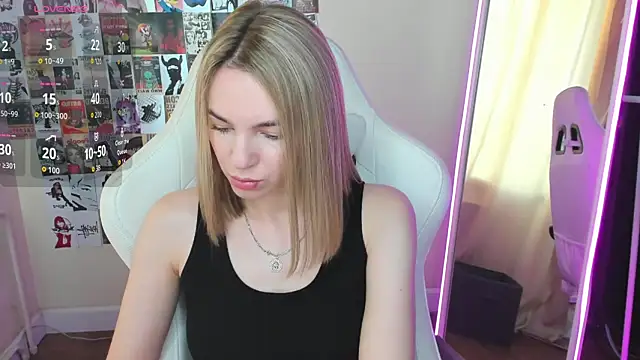 NessaDiazz online show from 09/26/25, 01:09