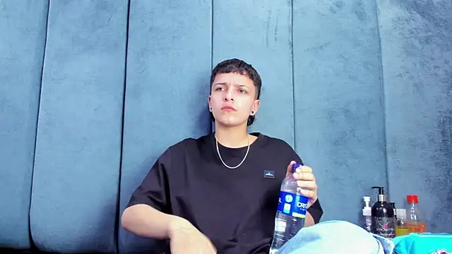 Megan Thompson  online show from 02/28/26, 02:23