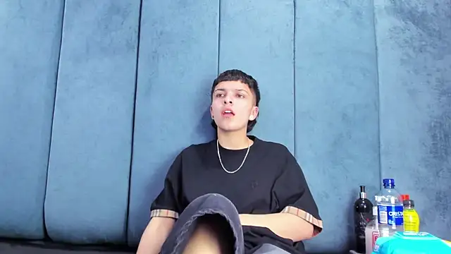 Megan Thompson  online show from 03/15/26, 02:17