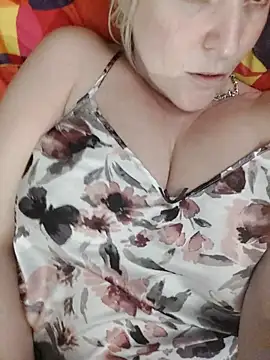 Bouncy-Bella28X online show from 09/25/25, 09:18