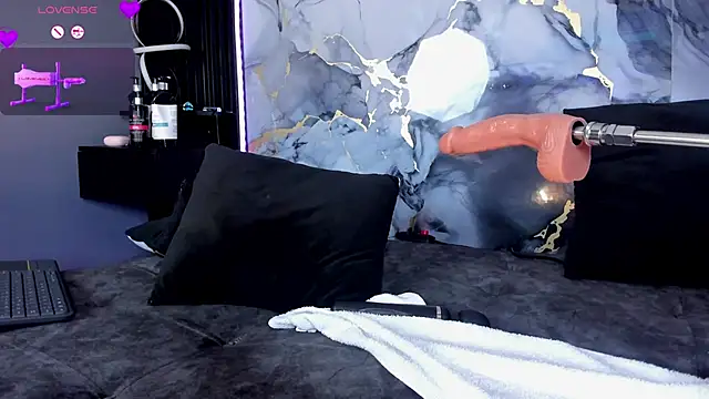 karina  millerr online show from 06/13/26, 01:42